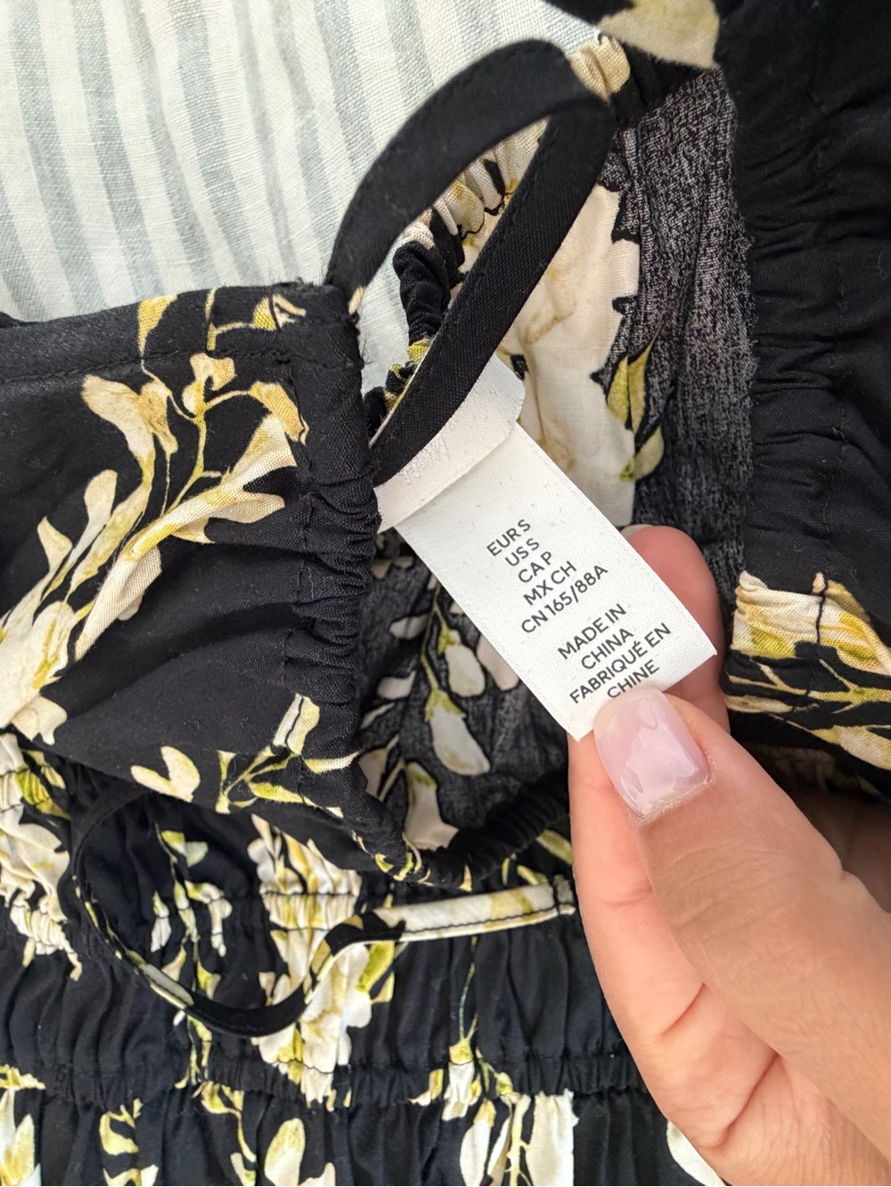 H&M Black Floral Maxi Dress Size Small - Picture 4 of 6